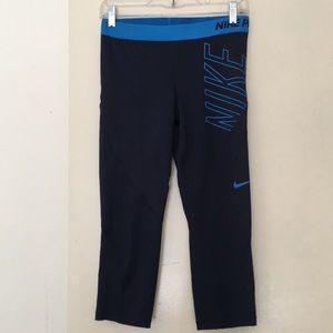 Nike Pro Hypercool Capris